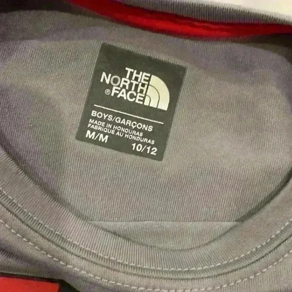 The North‎ Face Girl Short Sleeve - Picture 3 of 3